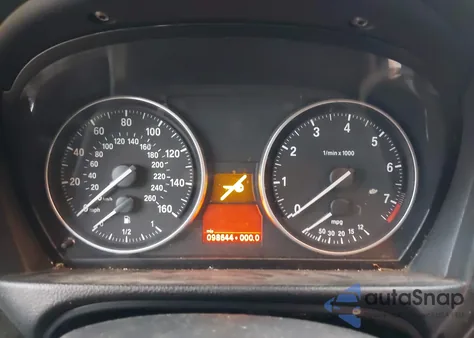 2011 BMW 328I xDrive из США, поврежденный, VIN WBAPK5C53BF126878